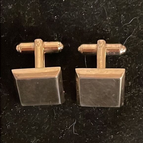 Vintage 1950s MCM Hickok USA engravable square gold tone bullet back cuff links - Picture 4 of 16